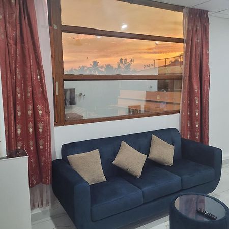 Oasis Homestay Kochi Exterior photo